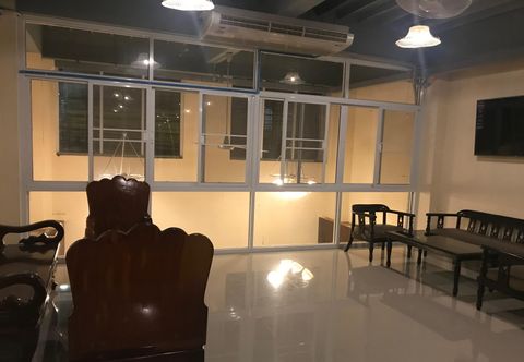 Lobby Khaosan Station