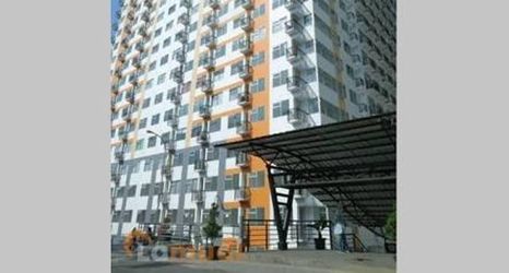 Lobby 2 Jarrdin Apartment Cihampelas by Indra