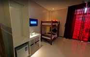 Kamar Tidur 4 Answer Hotel