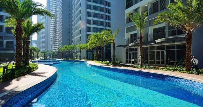 Kolam Renang Park Hill No.1 Apartment