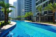 Swimming Pool Park Hill No.1 Apartment