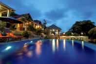 Kolam Renang Nipah Pool Villas and Restaurant