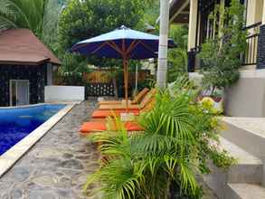 Bangunan 4 Nipah Pool Villas and Restaurant