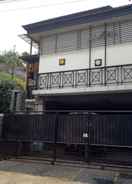 EXTERIOR_BUILDING Kembang Guest House