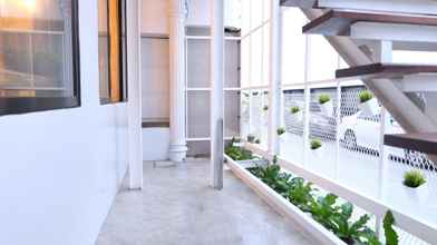 ภายนอกอาคาร 4 F&A House Serviced Apartment