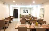 Restaurant 6 Top Star Hotel Oton