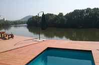 Swimming Pool River Terrace Pranburi
