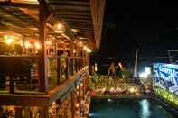 Swimming Pool Pesona Beach Resort & Spa