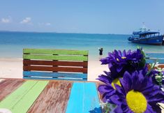 Restaurant 3 Baan Rom Talay Made'