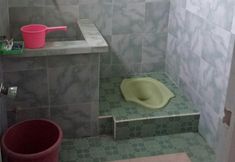 객실 내 욕실 5 Comfort Room at Omahe Toni