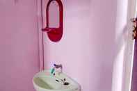 Toilet Kamar Malika Guest House