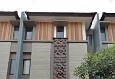 Exterior 2 Calla Lily Pavilion