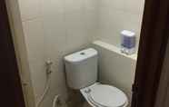 Toilet Kamar 4 Apartemen Green Lake View by Property Time