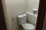 Toilet Kamar Apartemen Green Lake View by Property Time