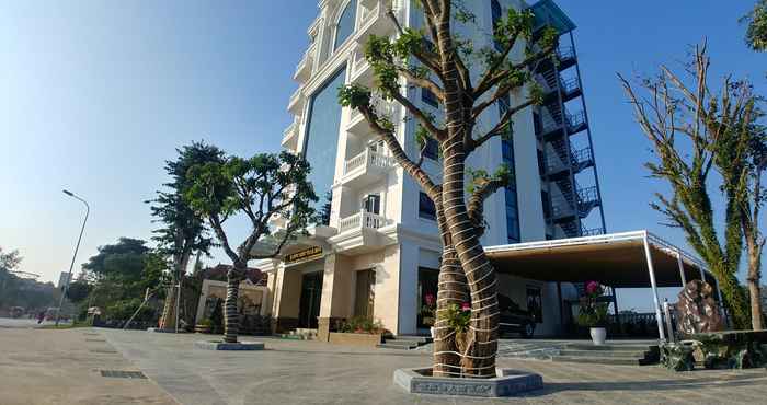 Luar Bangunan  Thai Hoa Riverside Hotel