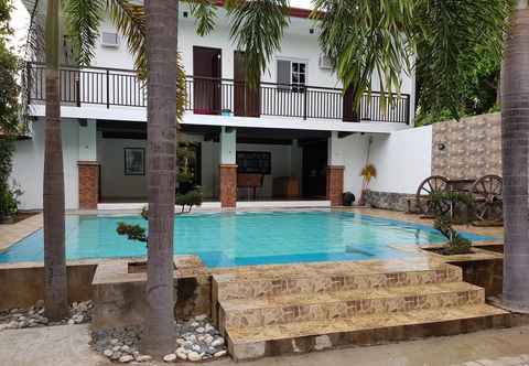 Exterior Transient Place in Bataan (with pool)
