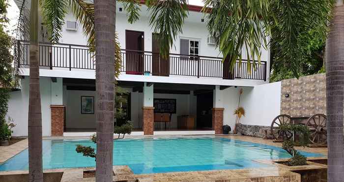 Exterior Transient Place in Bataan (with pool)