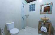 Toilet Kamar 6 The Sansu Villa