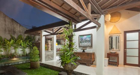 Lobby 2 The Sansu Villa