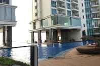 Swimming Pool SEAVIEW APARTMENT ANCOL MANSION - 2 Bedrooms