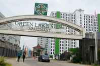 Lobi Fresh Room at Apartment Greenlake View