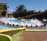 Swimming Pool 2 Endielina's Inland Resort