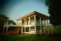 ภายนอกอาคาร The Farm House Coron