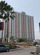 EXTERIOR_BUILDING Comfort Room at Apartment Puncak Bukit Golf 