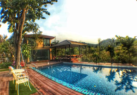 スイミングプール The Organery Retreat and Spa