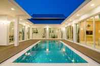 Swimming Pool Wan Arun Houses