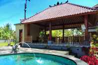 Swimming Pool Pondok Ayu Ubud