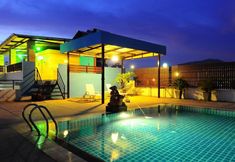 สระว่ายน้ำ 2 Hawaii Patong