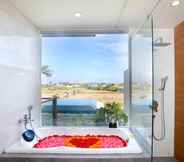 In-room Bathroom 2 The Wina Villa Seminyak