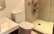 In-room Bathroom 5 Dr Calayans' Luxury 2BR Condo @ Pico de Loro, Nasugbu