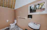 Toilet Kamar 7 Sunset House Ceningan