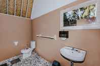 Toilet Kamar Sunset House Ceningan