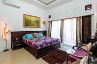 Common Space Rumah Tropicana near Nusa Dua beach