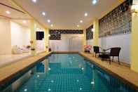 Swimming Pool Happy Hostel Pattaya