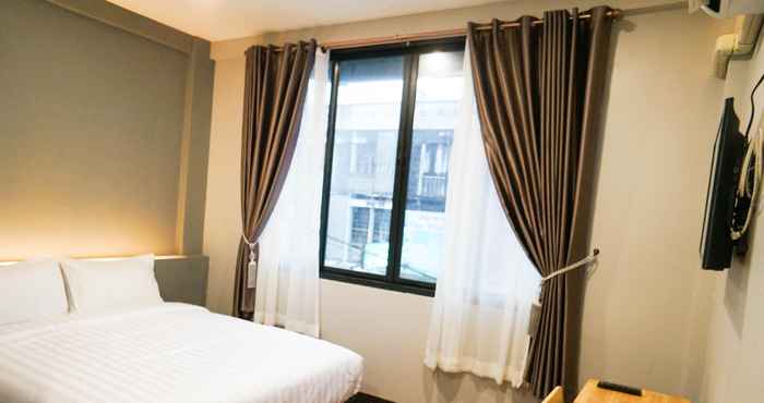 Kamar Tidur Lux Rooms Night Bazaar