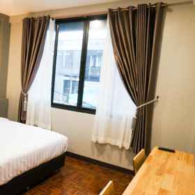 Lux Rooms Night Bazaar 1, Hotel Pa Tan