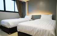 Kamar Tidur 4 Lux Rooms Night Bazaar