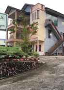 EXTERIOR_BUILDING Hotel Putri