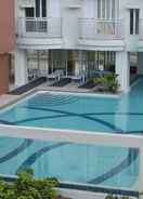 SWIMMING_POOL 