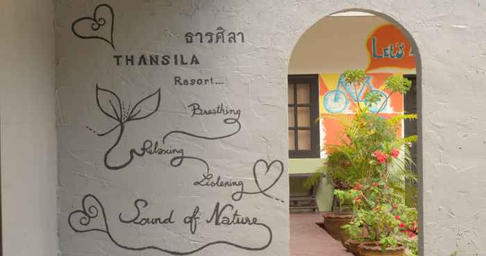 Lobi THANSILA Resort