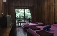 Bilik Tidur 3 Ruen Kru Thai Resort