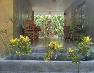 Lobby 2 Carereen Boutique Resort