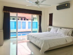Bilik Tidur 4 M Tropical Villa
