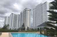 Kolam Renang Dr Calayans' Luxury Wind Residences Tagaytay Taal View with WIFI