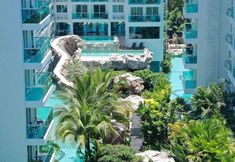 Swimming Pool 3 Amazon residence CONDO BY Hono&Hola