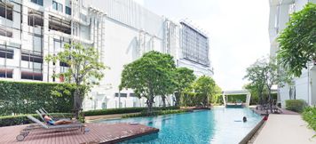 スイミングプール 4 Ideo Verve Onnut By Favstay